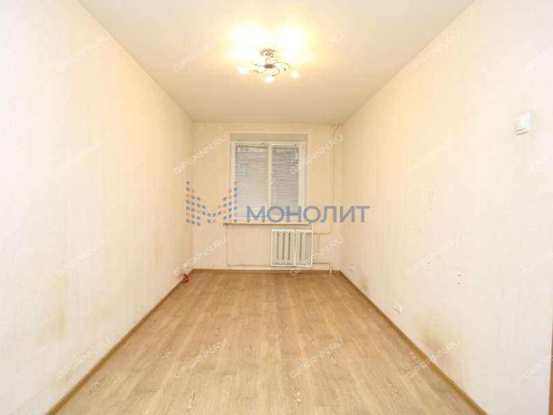 трёхкомнатная квартира на улице Бурденко дом 18