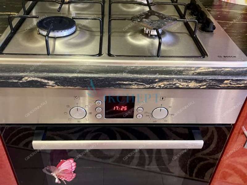 трёхкомнатная квартира на улице Маршала Рокоссовского дом 2