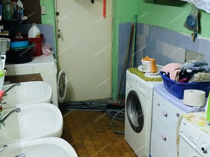 комната в доме 12 на улице Юлиуса Фучика