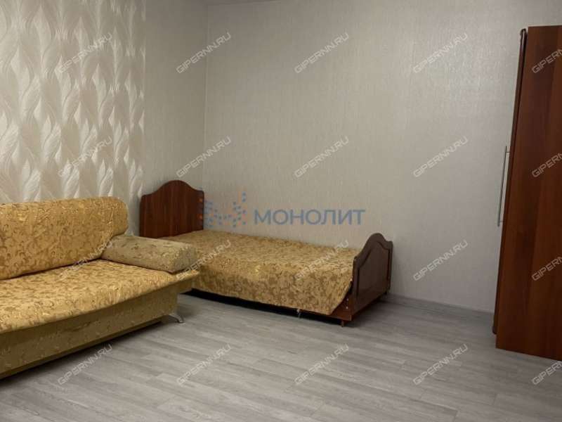 однокомнатная квартира на Заречном бульваре дом 5