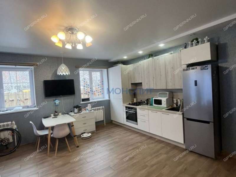 таунхаус в деревне Новая