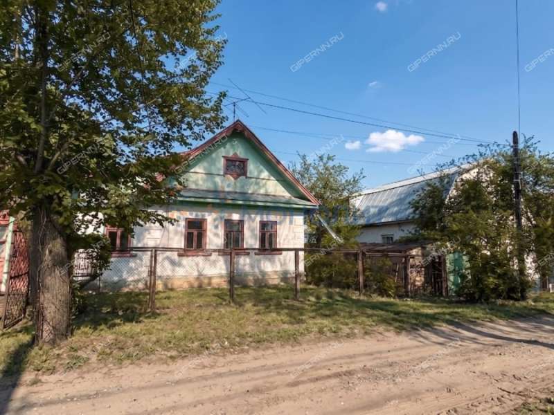 дом на Страховой улице