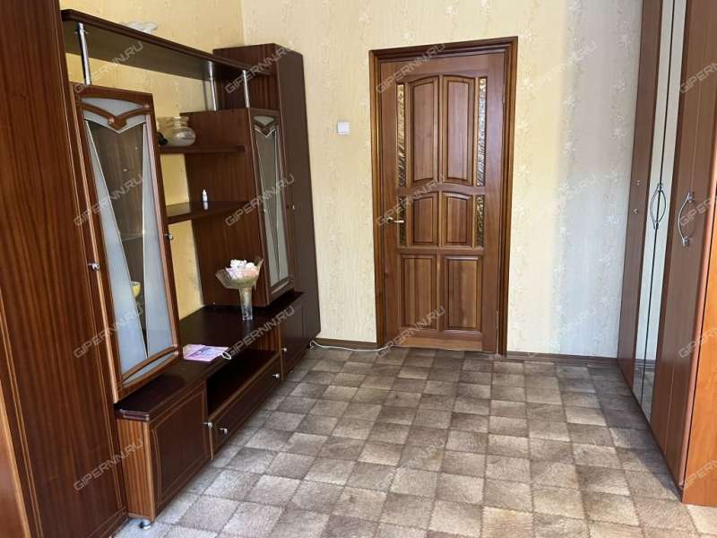 трёхкомнатная квартира на улице Веденяпина дом 32