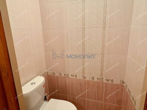 2-komnatnaya-ul-strazh-revolyucii-d-4 фото